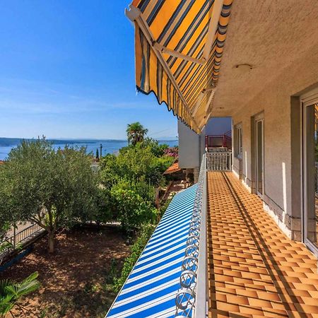 Four-Bedroom Apartment In Crikvenica II Kültér fotó