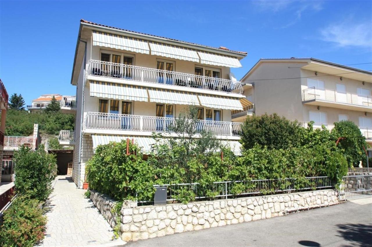 Four-Bedroom Apartment In Crikvenica II Kültér fotó