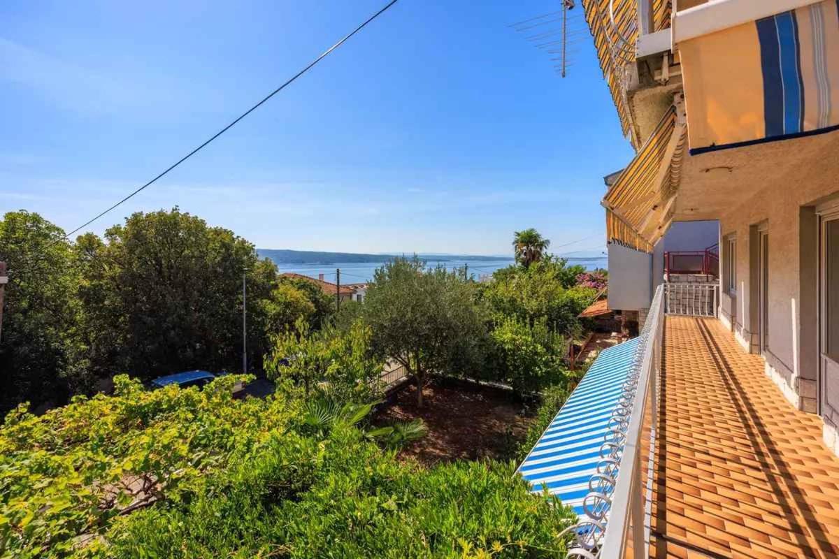 Four-Bedroom Apartment In Crikvenica II Kültér fotó