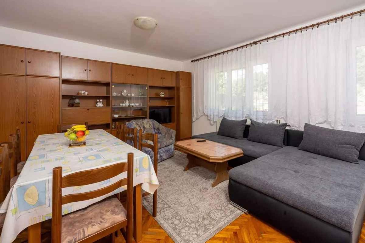 Four-Bedroom Apartment In Crikvenica II Kültér fotó