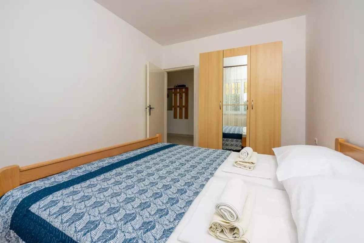 Four-Bedroom Apartment In Crikvenica II Kültér fotó