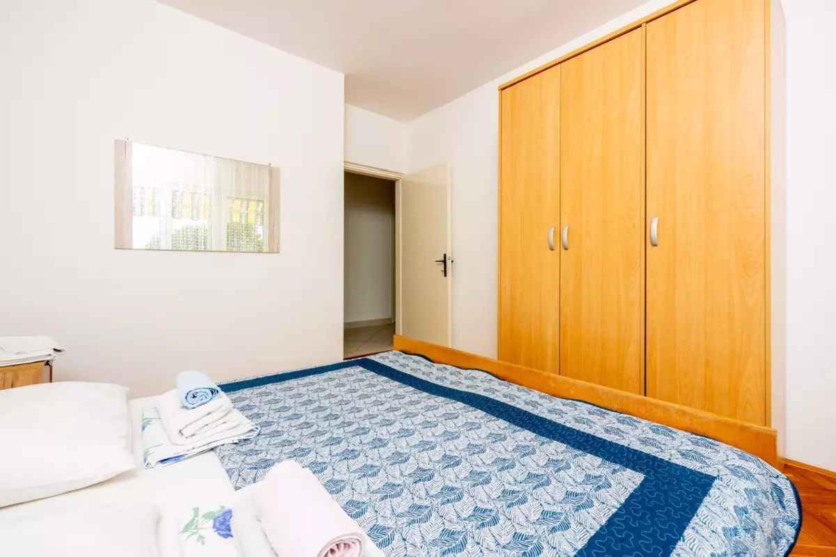Four-Bedroom Apartment In Crikvenica II Kültér fotó